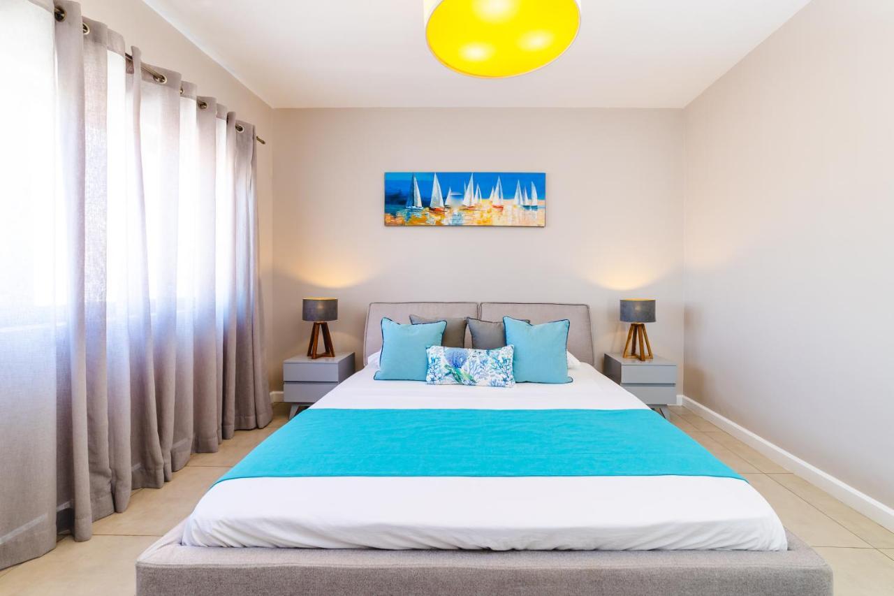 Beachcove Pereybere Beach Buitenkant foto