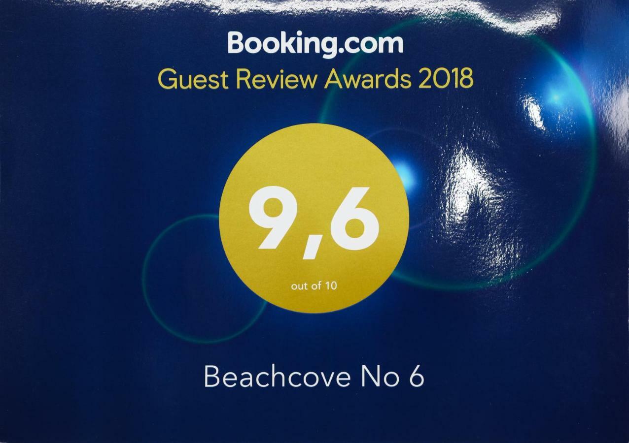 Beachcove Pereybere Beach Buitenkant foto